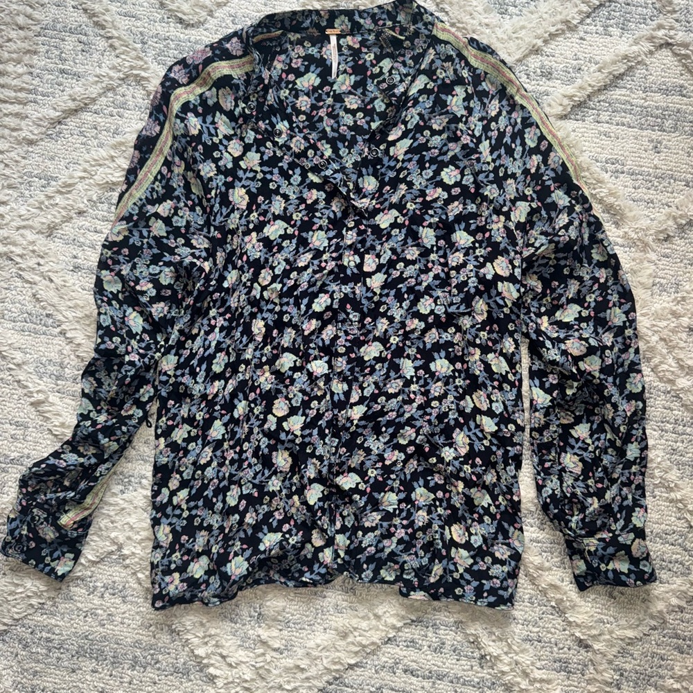 Free People Skyway Drive In Top Women Size S Floral Button Front Blouse